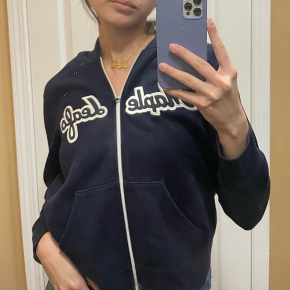 Roots Zip up sweater💙 - Picture 2 of 4